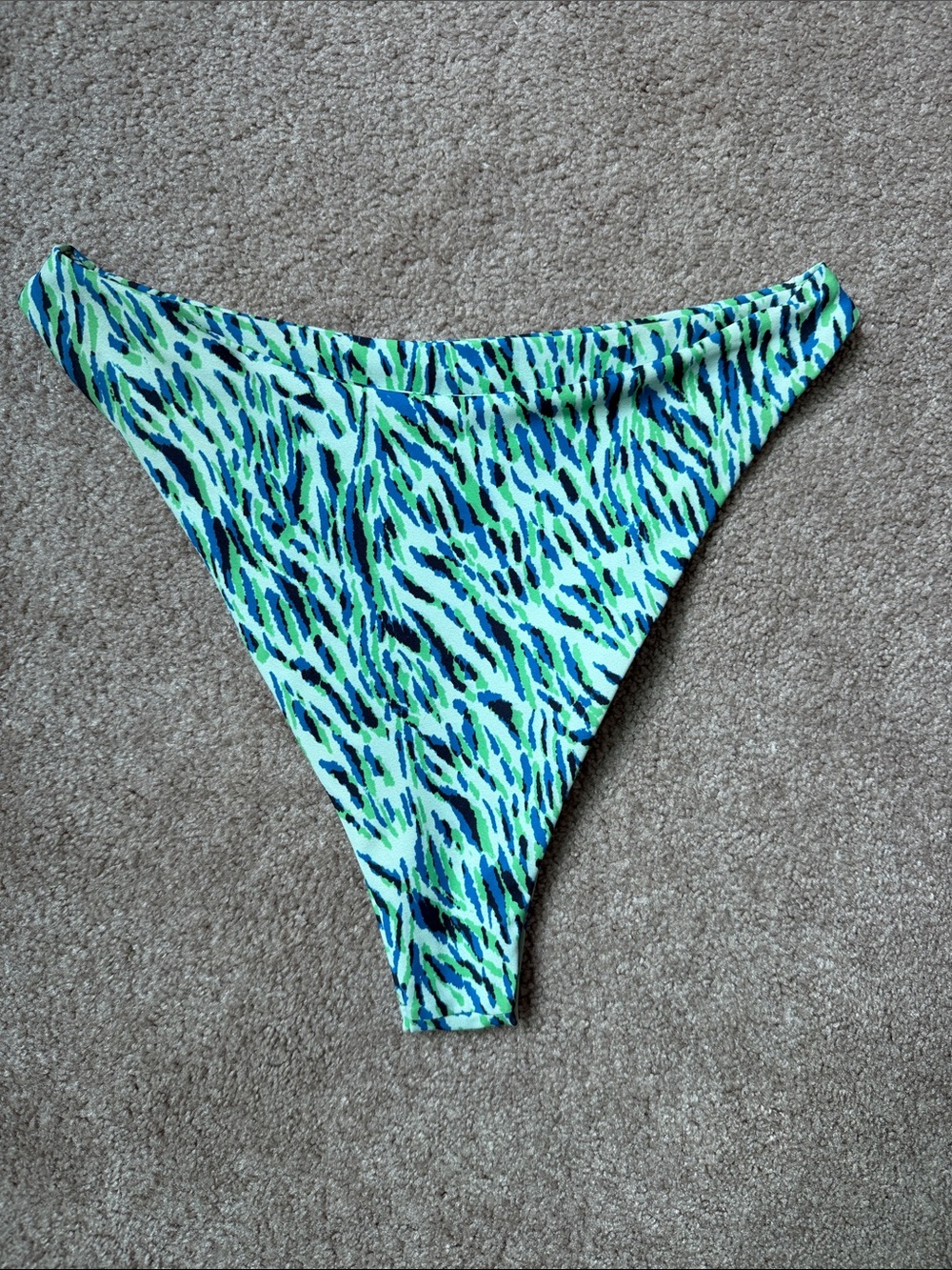 Skatie Women’s Green Blue Print Tie-Back Bikini Set - Picture 6 of 8